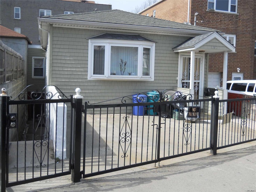 unlisted-address, Bronx, NY 10460 - photo 1