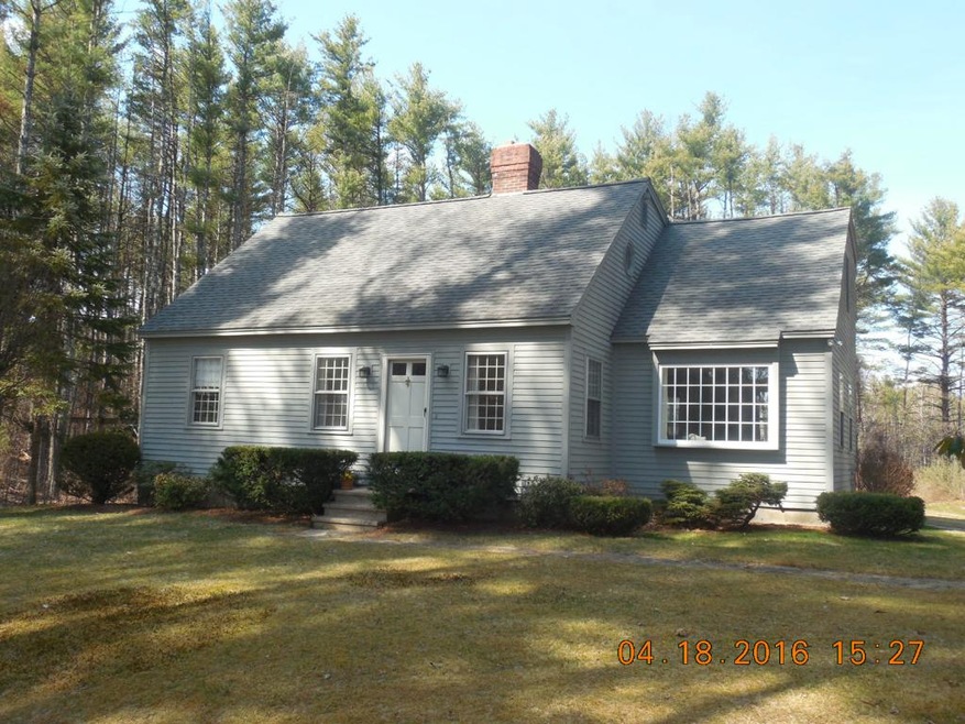 425 Pingree Hill Rd, Auburn, NH 03032 - photo 1