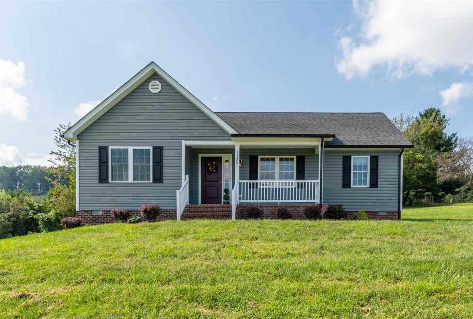 1135 Old Greenville Rd, Staunton, VA 24401 - photo 1