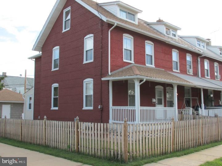 501 Kossuth St, Riverside, NJ 08075 - photo 1