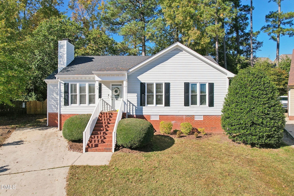 2013 Keokuk Ct, Apex, NC 27523 - photo 1