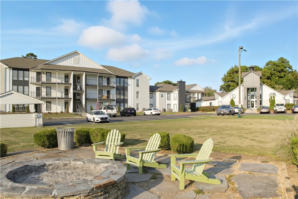 626 Shug Jordan Pkwy unit 4253, Auburn, AL 36832 - photo 1