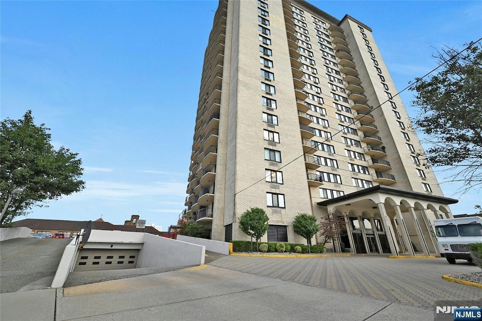 For Rent $2,550/month