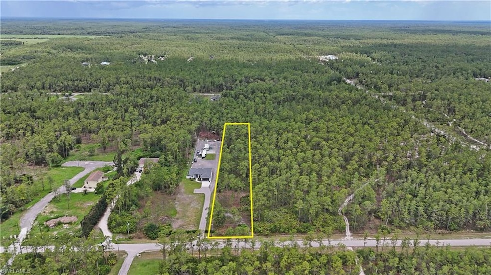 0 4th Ave NE unit 225058508, Naples, FL 34120 - photo 1