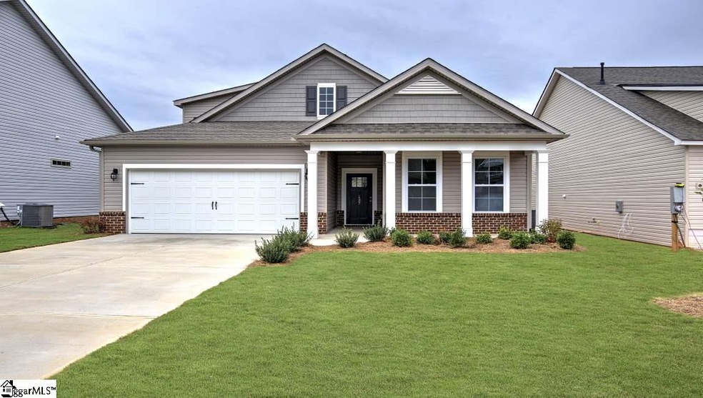 127 Hub Dr, Anderson, SC 29621 - photo 1