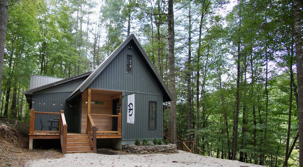 82 Firefly Ln unit Campton KY 41301, Campton, KY 41301 - photo 1