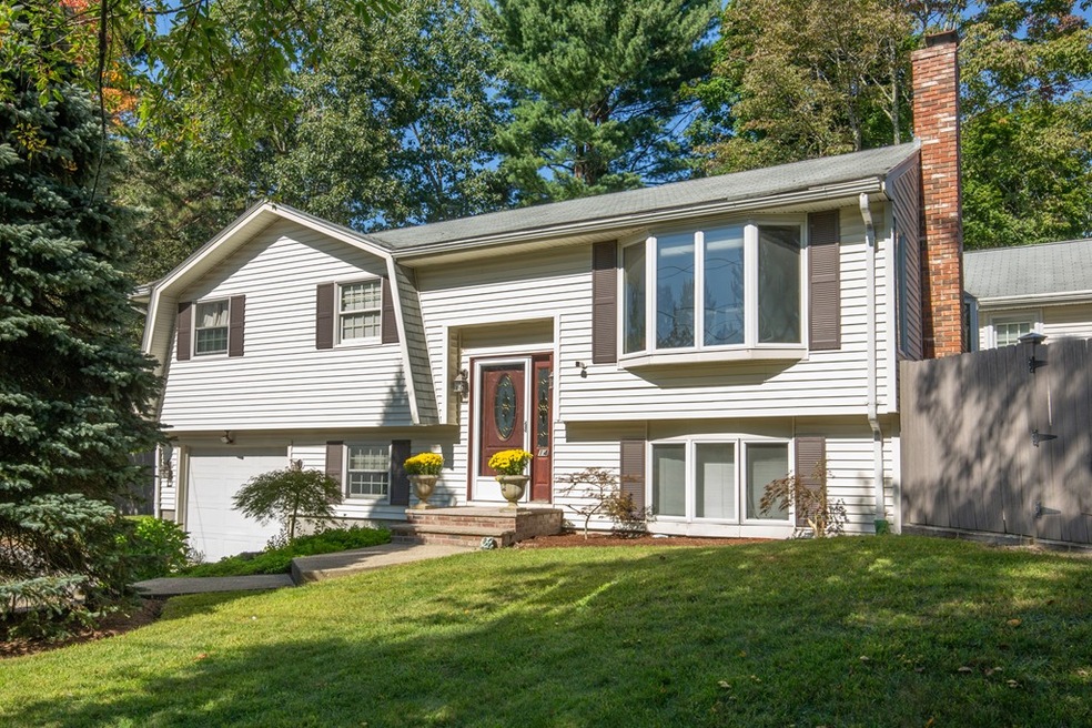 14 Olean Rd, Burlington, MA 01803 - photo 1