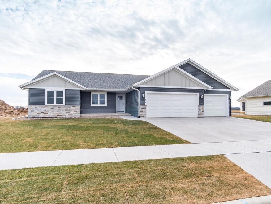 03_1606WaxwingLn_Exterior3_mls