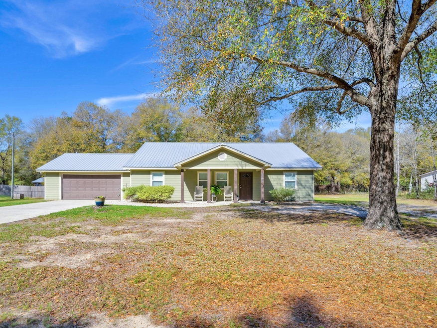5346 Fox Hound Ln Baker FL 32531 USA-024