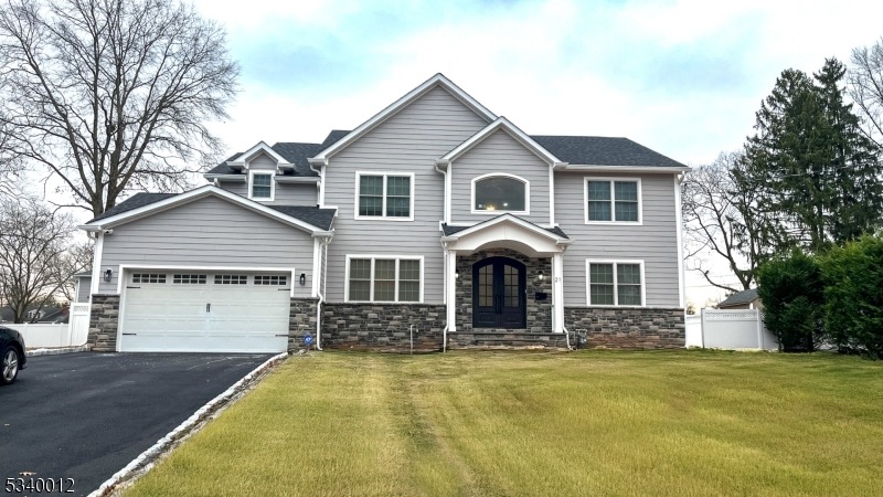 21 Thomas Dr, Clark, NJ 07066 - photo 1