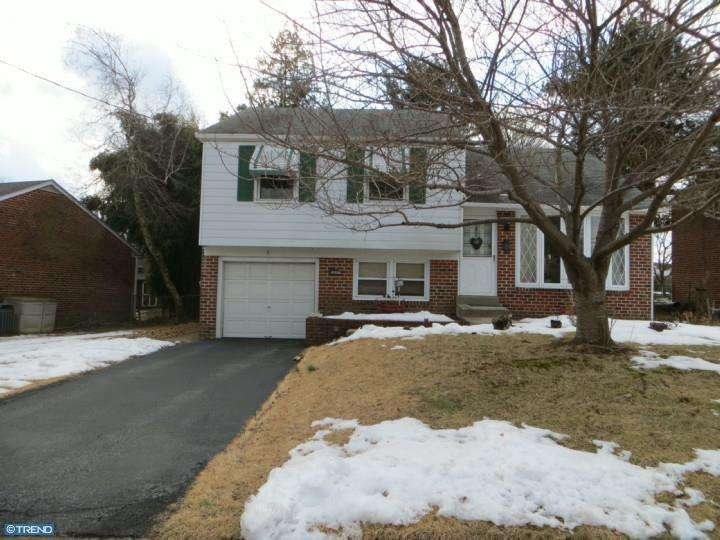 4308 Chandler Dr, Brookhaven, PA 19015 - photo 1