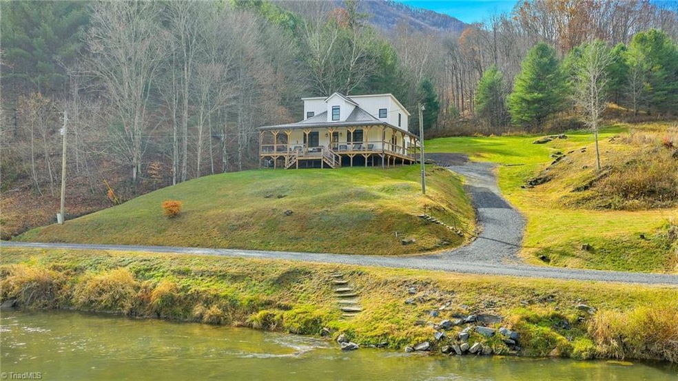 2507 Parker Eller Rd, Lansing, NC 28643 - photo 1