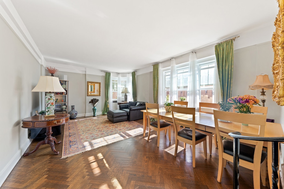 Castle Village unit 33, New York, NY 10033 - photo 1