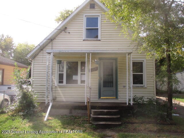 4004 Lowcroft Ave, Lansing, MI 48910 - photo 1