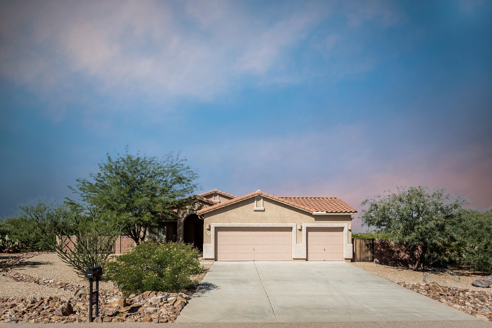 823 N. Davidson Canyon-6985-Edit