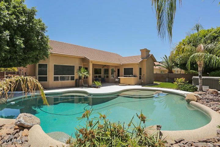 4642 S. Oleander