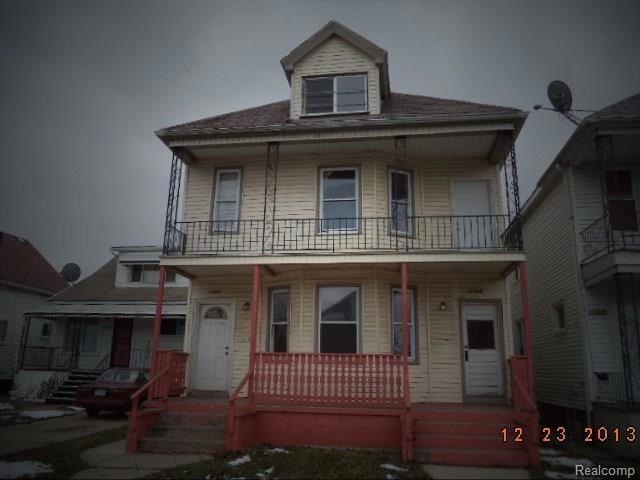 11403 Lumpkin St, HamtraMcK, MI 48212 - photo 1
