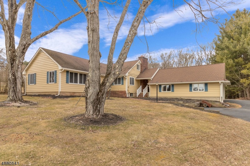 102 Fairmount Rd E, Califon, NJ 07830 - photo 1