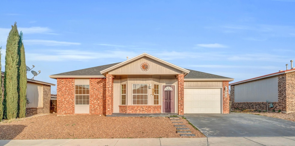 620 Manzanilla Place, El Paso, TX 79928 - photo 1