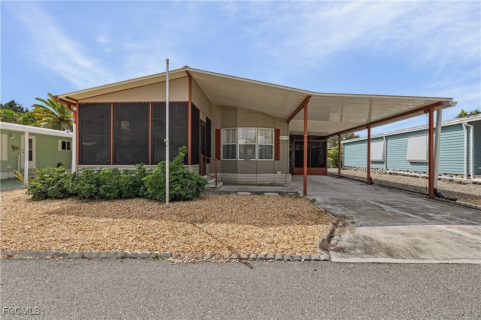 For Sale $179,900 • Co-Listing Agent