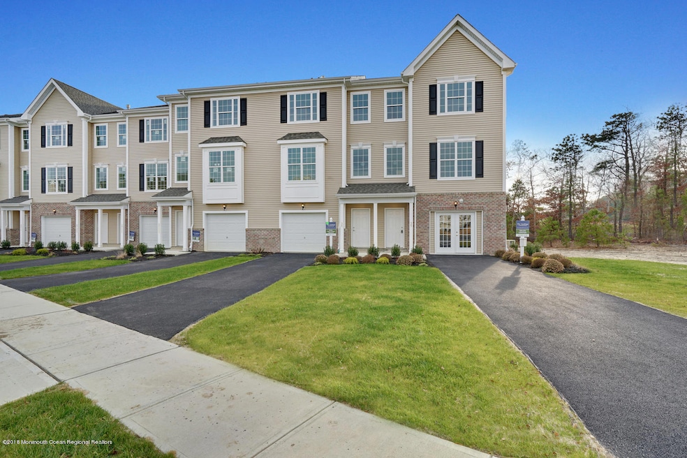 27 Melanie Way unit 204, Manahawkin, NJ 08050 - photo 1