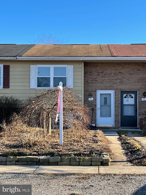 77 Grand Dr, Taneytown, MD 21787 - photo 1