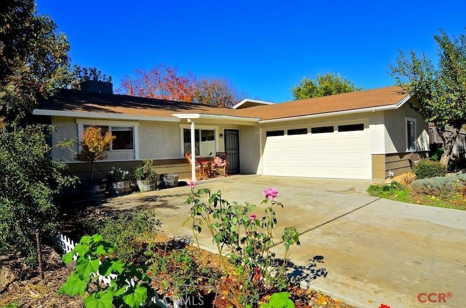 633 Laura Way, Paso Robles, CA 93446 - photo 1