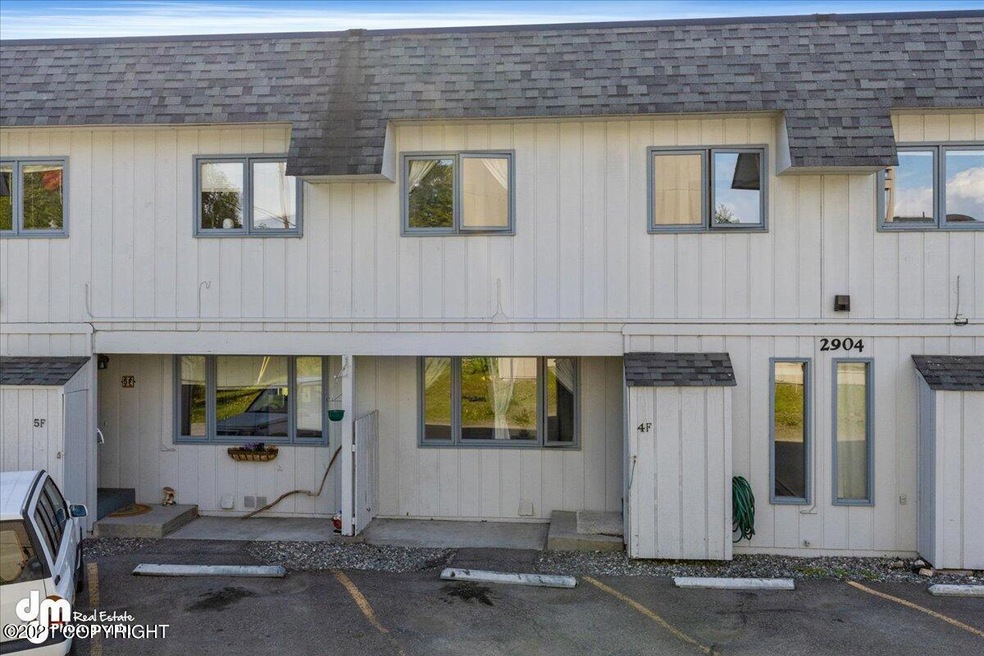 01-Exterior 20210615-DW-9258