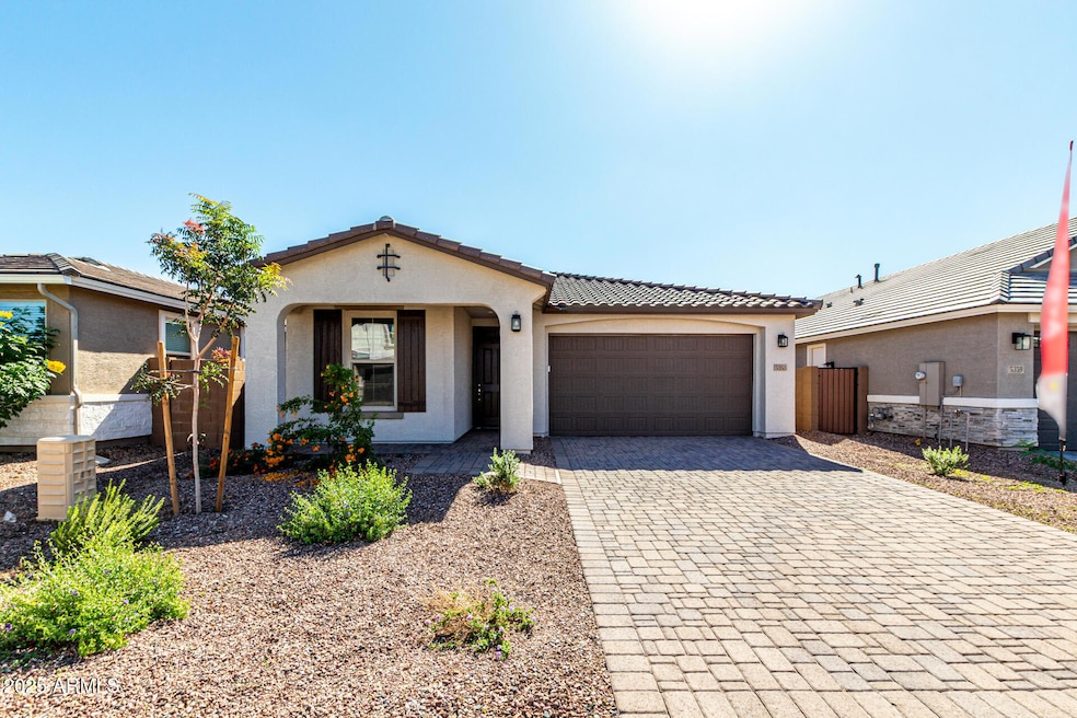 5353 W Las Palmaritas Dr, Glendale, AZ 85302 - photo 1