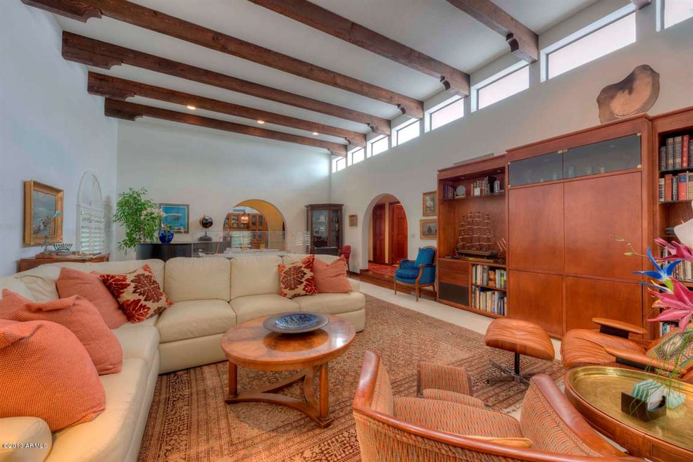 010_Living Room