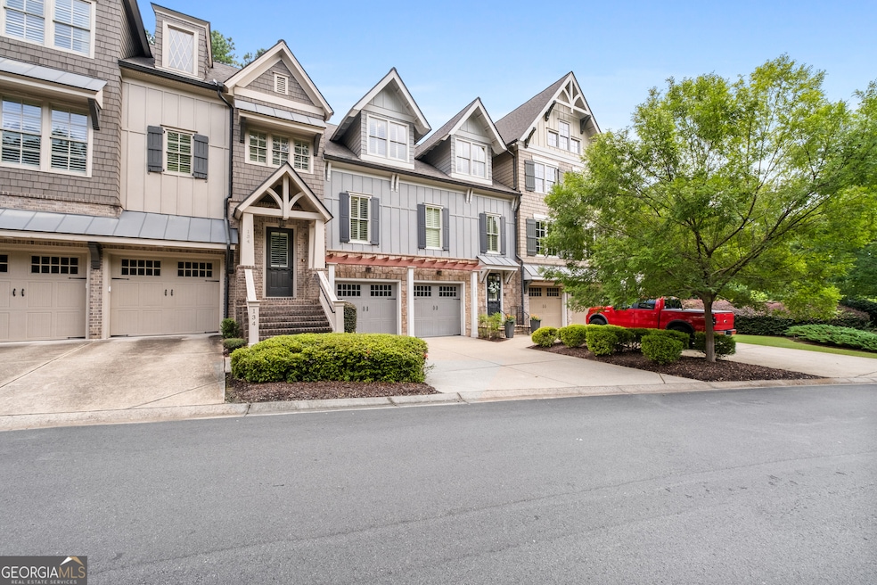 For Sale $649,900 • Co-Listing Agent