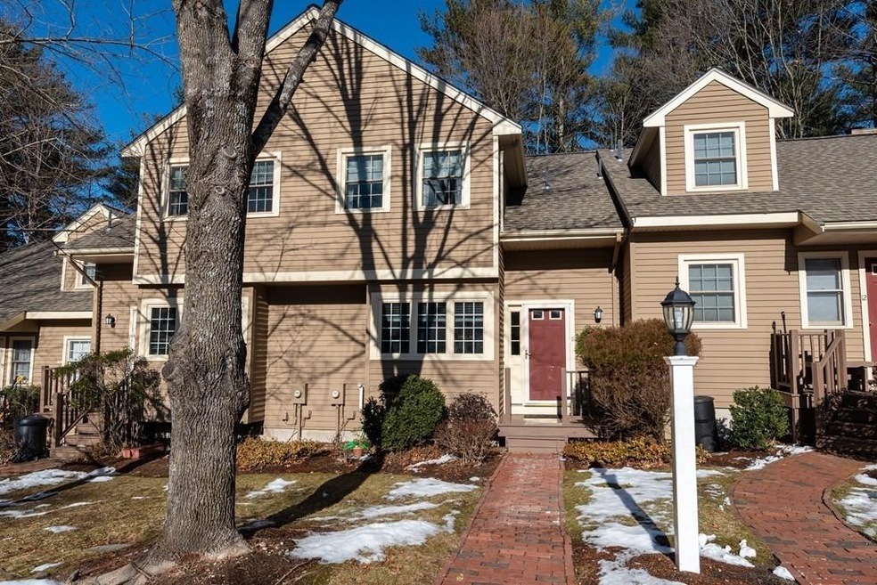 11 Lilac Ct, Hopkinton, MA 01748 - photo 1