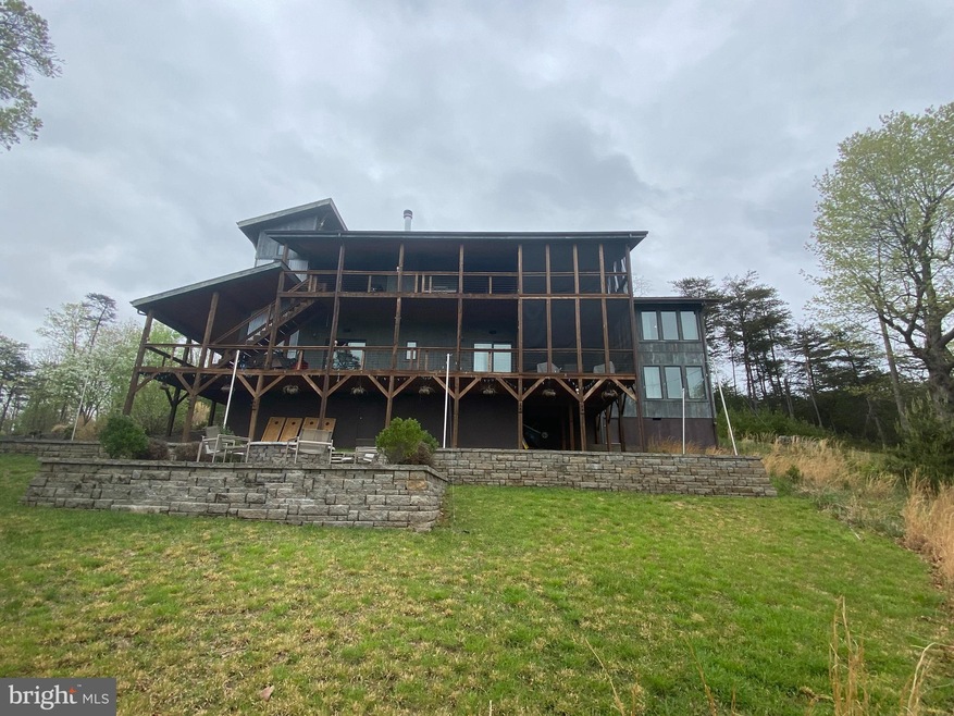 Sold $728,000 • Co-Listing Agent