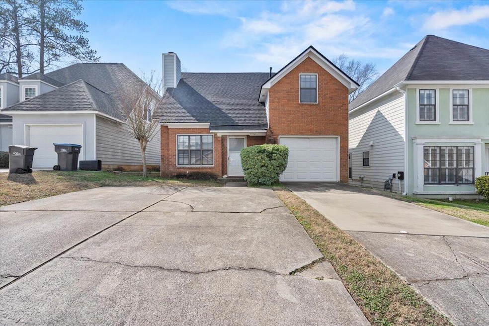 2534 Commons Trace