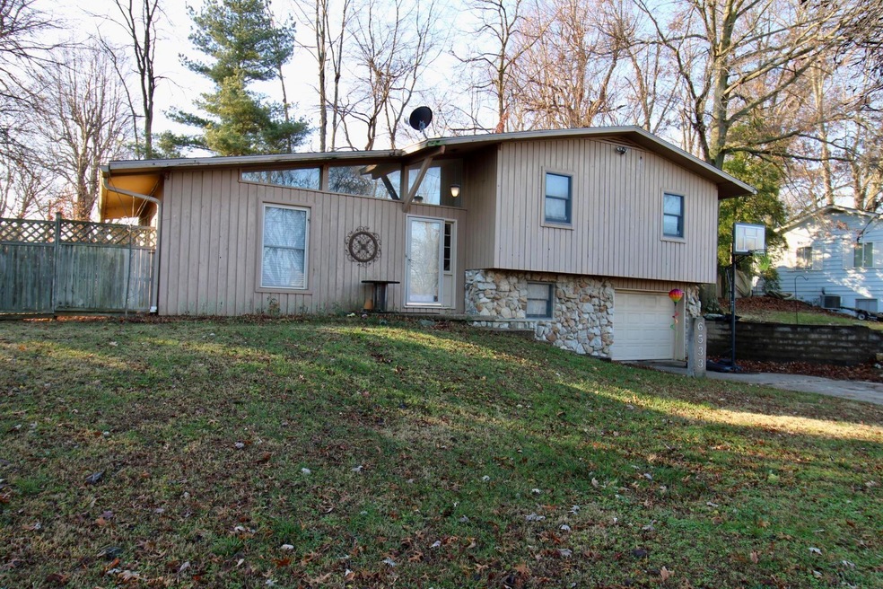 6533 Outer Lincoln Ave, Newburgh, IN 47630 - photo 1