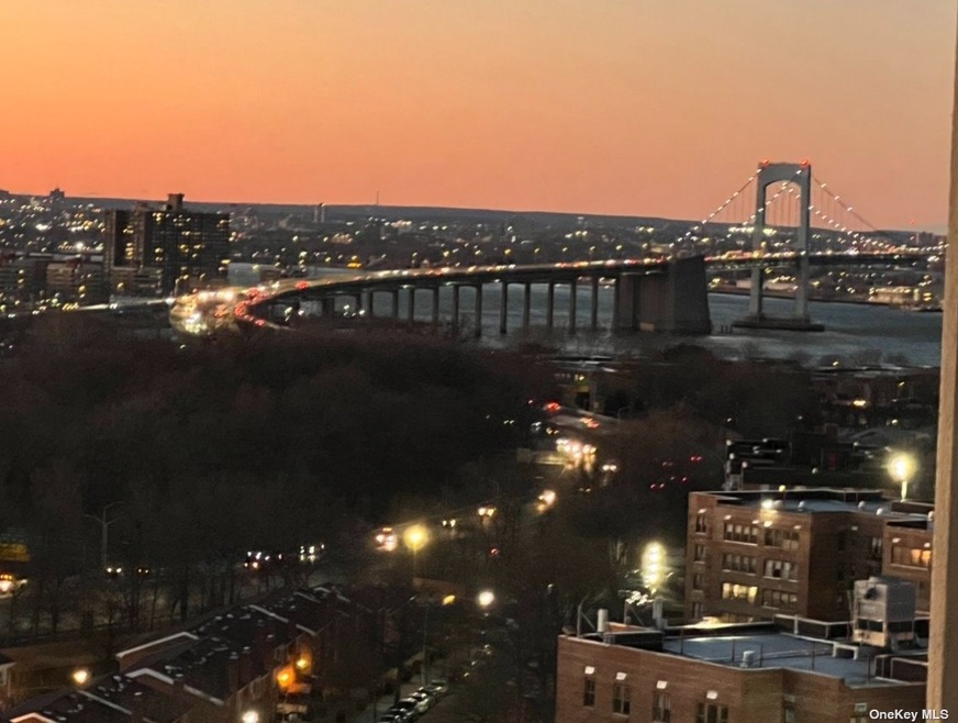 The Bay Club unit 17C, Bayside, NY 11360 - photo 1