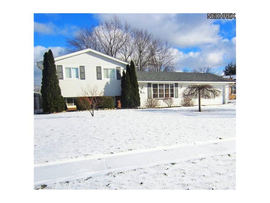 Attractive split level. Vinyl siding & replacement
