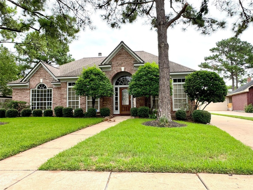 7910 Emerald Bluff Ct, Houston, TX 77095 - photo 1