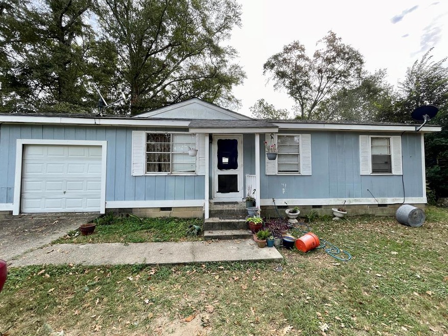 160 N Jackson St, Baconton, GA 31730 - photo 1