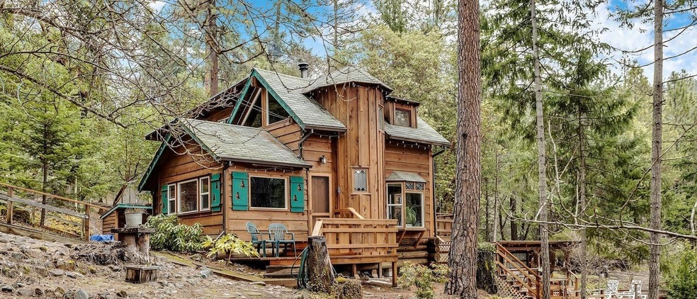 660 Rancho Vista Dr, Grants Pass, OR 97526 - photo 1