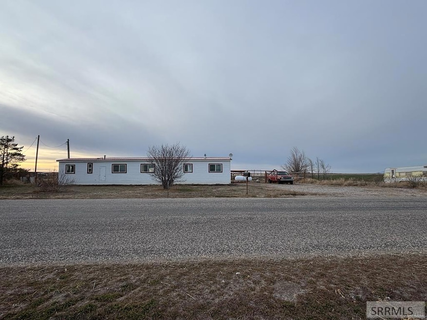 380 N 1200 W, Blackfoot, ID 83221 - photo 1