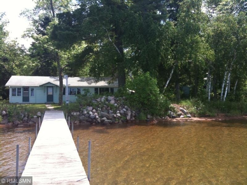 10 Mile Lake Cabin in Hackensack For Sale