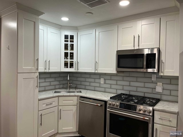 113 Cypress Ct unit 2, Ramsey, NJ 07446 - photo 1