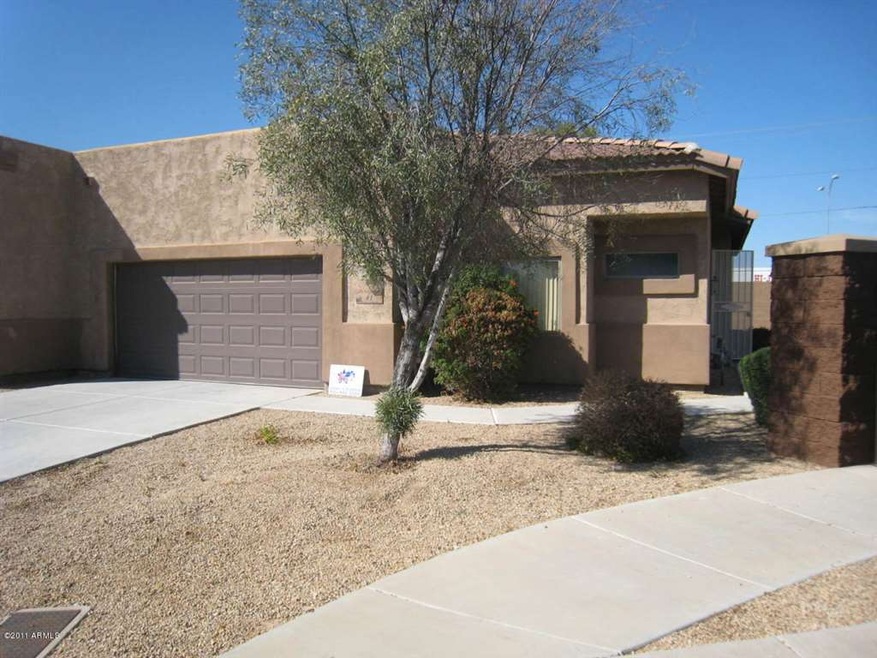 26 S Quinn Cir unit 1, Mesa, AZ 85206 - photo 1