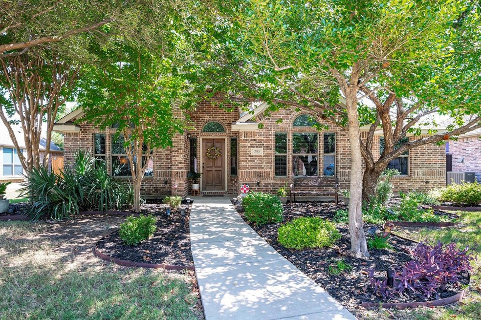 308 Wooded Creek Ave, Wylie, TX 75098 - photo 1