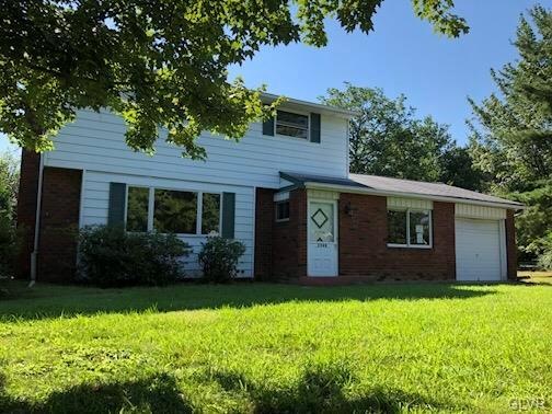 1564 Ralston Rd, Bethlehem, PA 18018 - photo 1