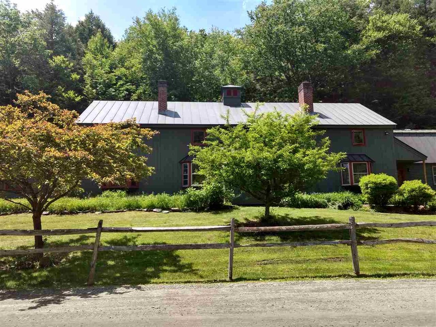 574 Willard Rd unit 3D, Hartford, VT 05001 - photo 1