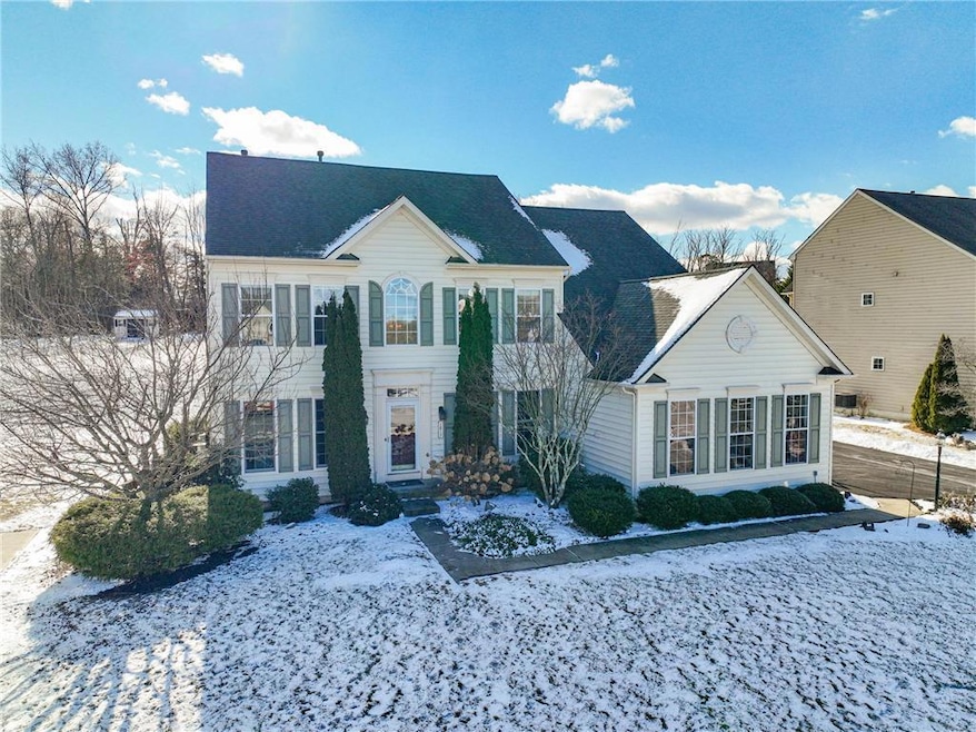 1817 Sycamore Dr, Quakertown, PA 18951 - photo 1