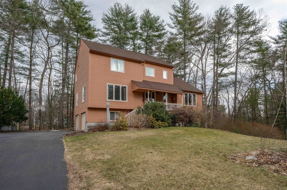 45 Pemberton Rd, Nashua, NH 03063 - photo 1