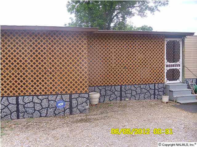 trailer with screened porch